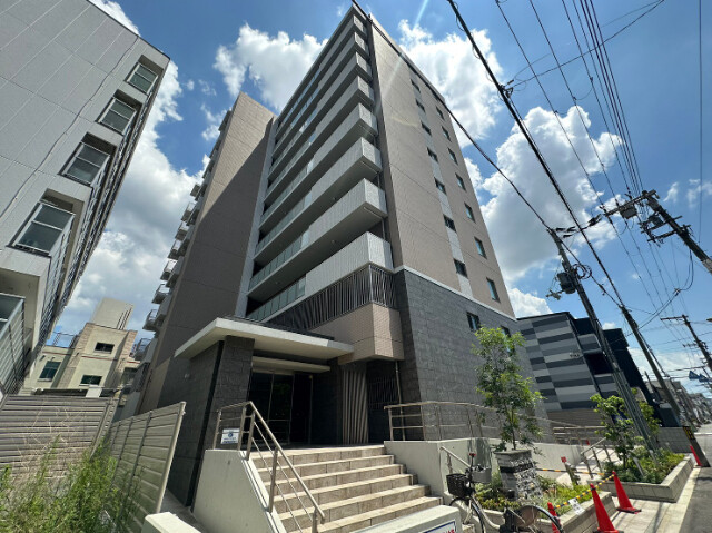 【二人暮らし・ファミリーにおすすめの駅近2LDK】リアライズ小路駅前／大阪市生野区／小路駅／2LDK(54.83m²)／毎日の移動も暮らしも快適なオススメ2LDK！